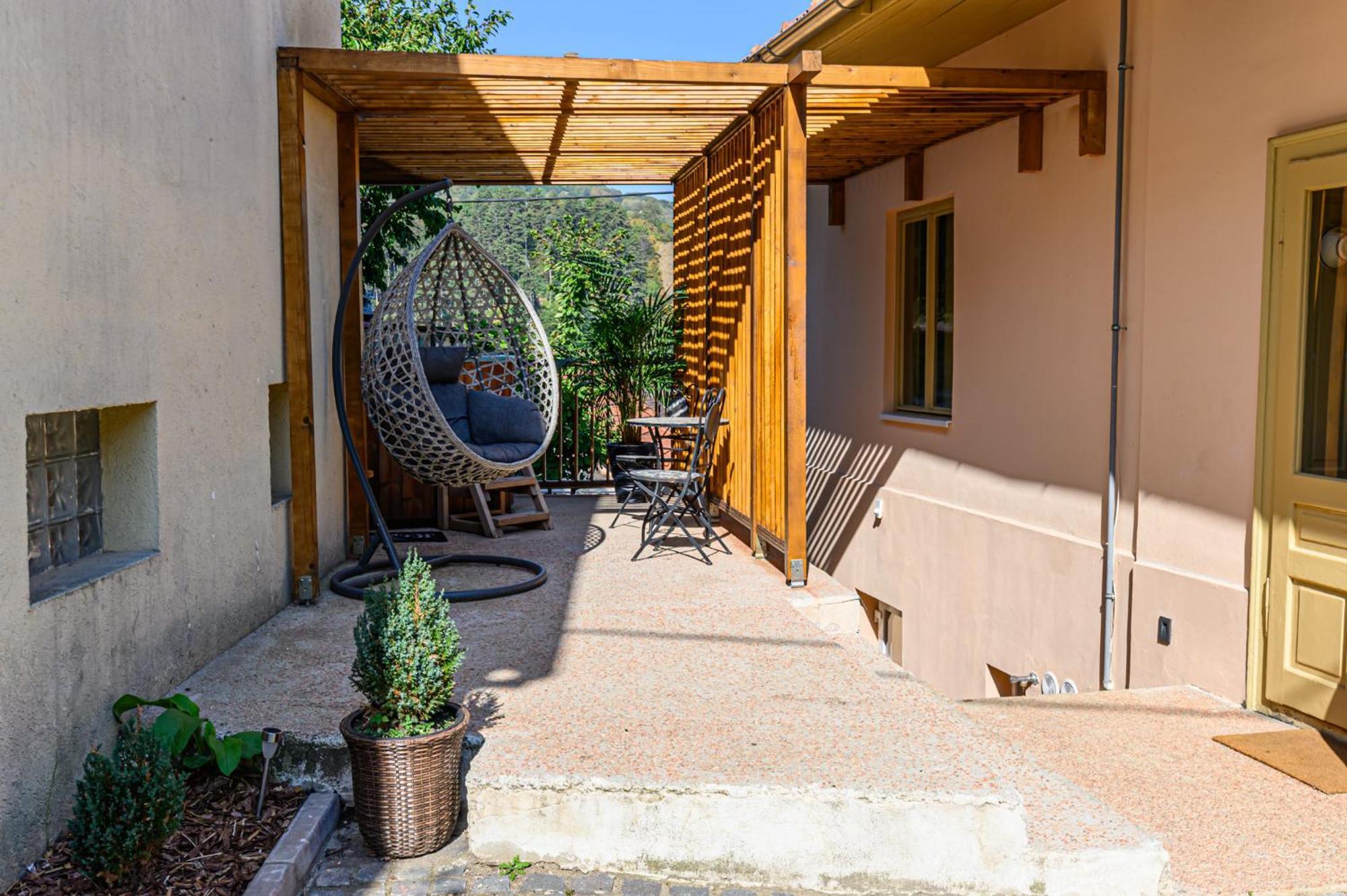 Lagom - Hot Tub Hideout Braşov Eksteriør bilde